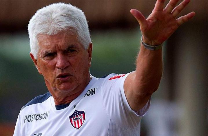 Colón arranca la pretemporada esta tarde, pero el técnico será presentado mañana en conferencia de prensa. 