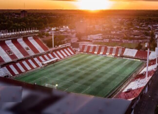 Tan Bionica se prepara para hacer el show en cancha de Union