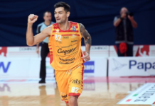 Formidable labor del santafesino Delfino en el básquetbol de Italia