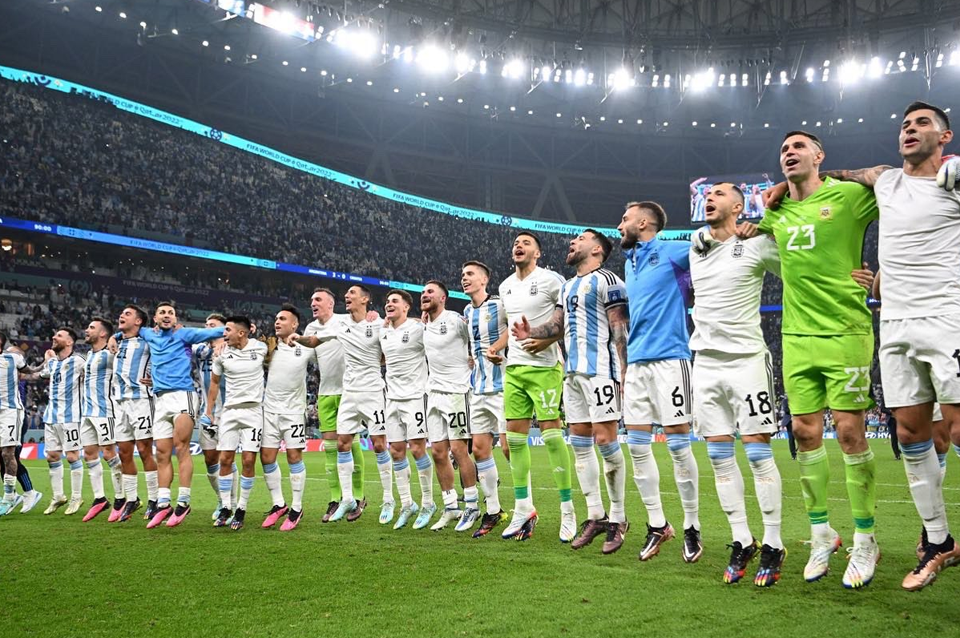 Se confirmó con qué camiseta jugará Argentina la final ante Francia -  NexoDiario