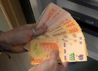 Salario insuficiente: 7 de cada 10 trabajadores argentinos gastan su sueldo en menos de 14 días