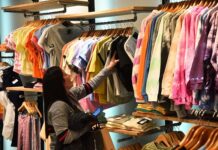 Caen las ventas de indumentaria mientras crece la tensión financiera y los despidos