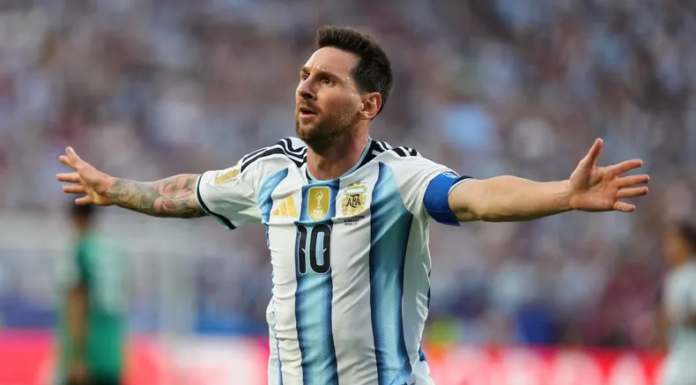 De la mano del mejor jugador del mundo, Argentina goleó a Argelia