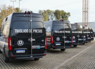 Santa Fe incorporó más vehículos 0 km para reforzar los traslados del Servicio Penitenciario