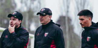 Delfino paró un primer once para el debut en el banco de suplentes