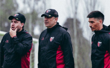 Delfino paró un primer once para el debut en el banco de suplentes